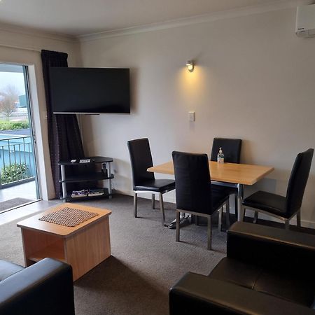 Taylors Motel Ashburton Esterno foto