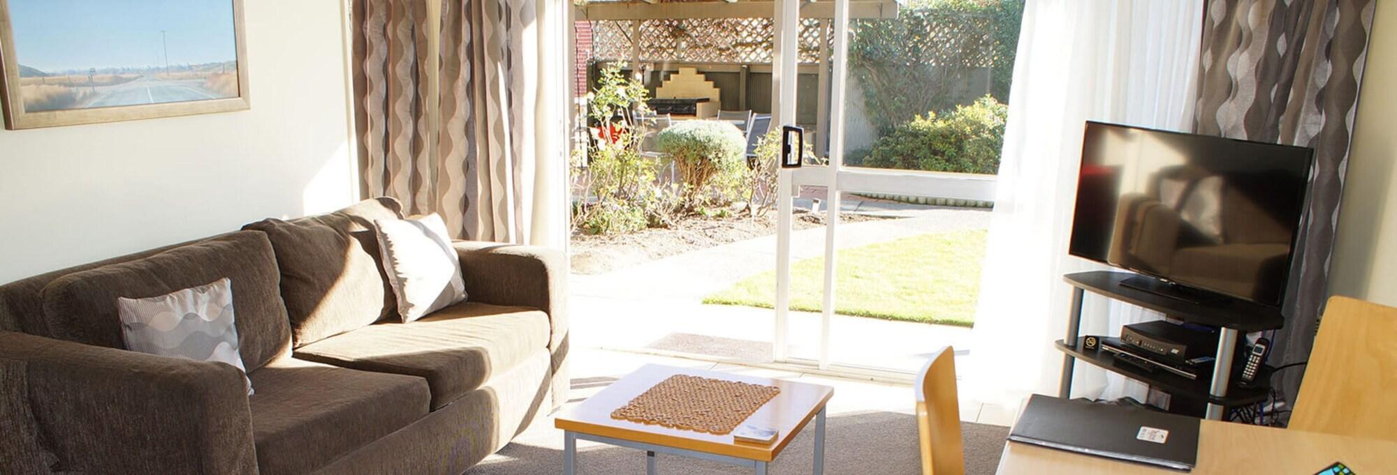 Taylors Motel Ashburton Esterno foto