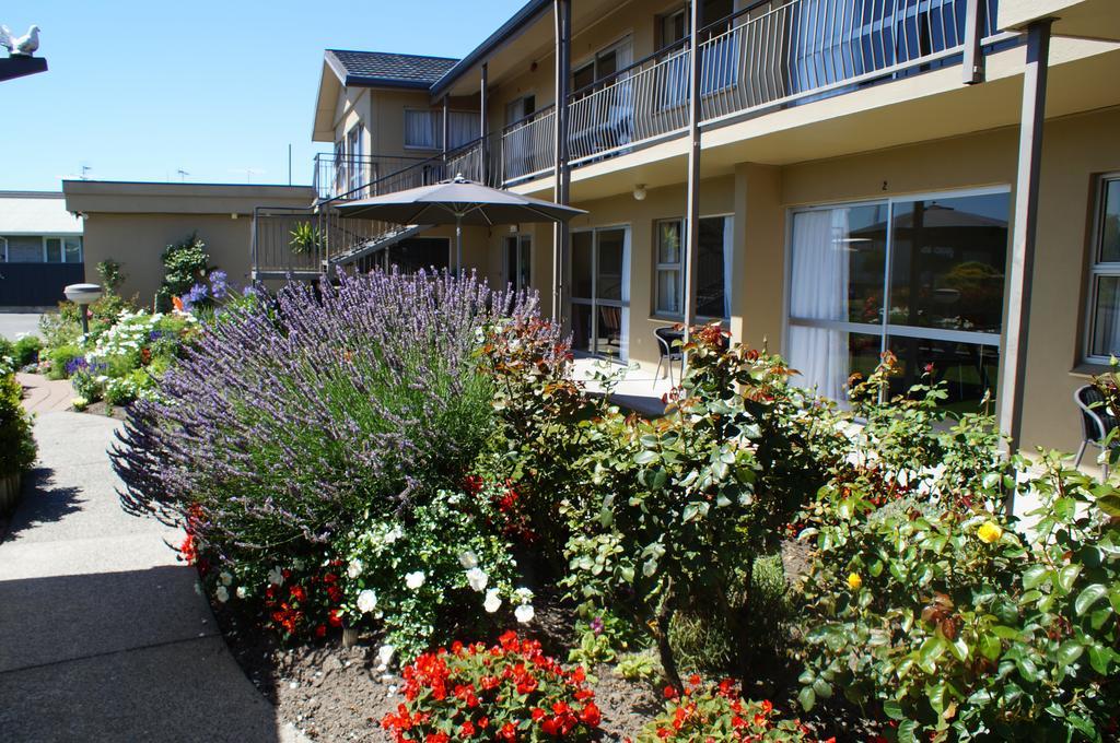 Taylors Motel Ashburton Esterno foto