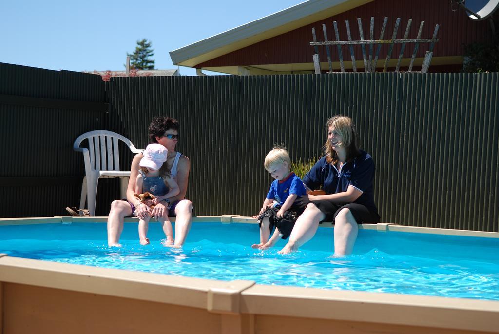 Taylors Motel Ashburton Esterno foto