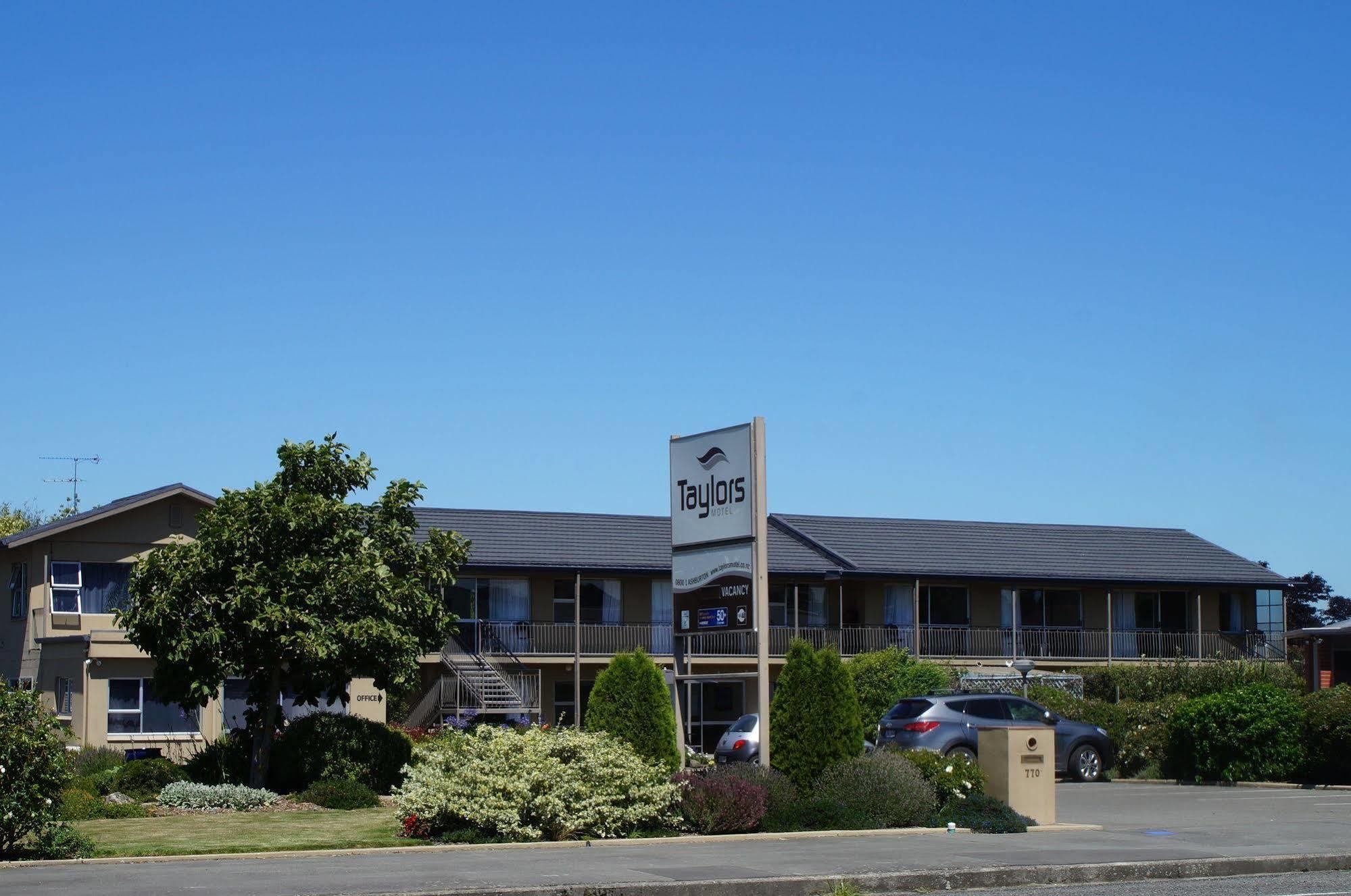 Taylors Motel Ashburton Esterno foto